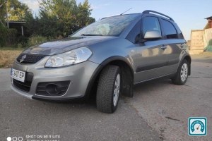 Suzuki SX4  2013 820298