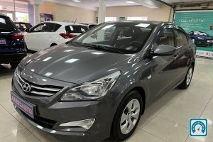 Hyundai Accent  2016 820300