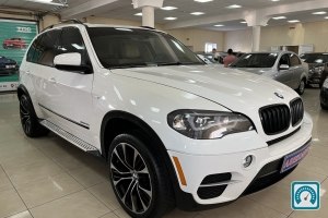 BMW X5  2011 820334