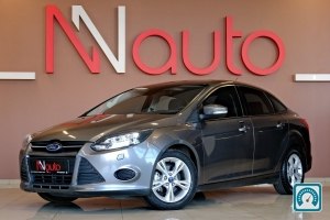 Ford Focus  2015 820344