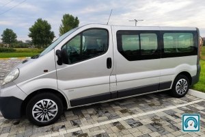 Opel Vivaro 2.0 passenge 2007 820376