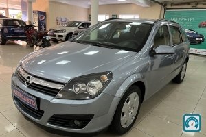 Opel Astra  2006 820403