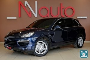 Porsche Cayenne Hybrid 2013 820422