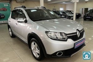 Renault Sandero  2015 820432