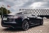 Tesla Model S  2013.  4