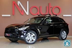 Infiniti QX70  2014 820448