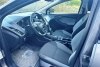 Ford Focus SE 2011.  10