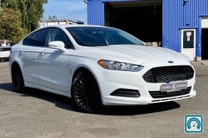 Ford Fusion  2014 820486