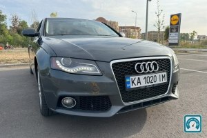 Audi A4 B8 2010 820511