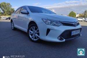 Toyota Camry  2016 820662