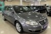 Volkswagen Passat  2006.  6