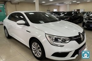 Renault Megane  2020 820817