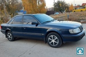 Audi 100  1993 820821