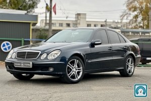 Mercedes E-Class  2003 820899