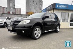 Mitsubishi Outlander  2008 820922