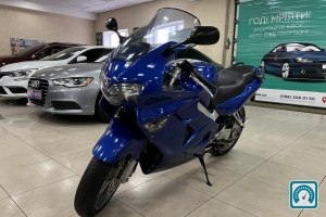 Honda VFR  2001 820990