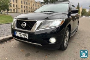 Nissan Pathfinder  2013 821015