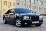 Chrysler 300  2005  