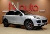 Porsche Cayenne  2016.  2