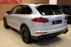 Porsche Cayenne  2016.  3