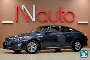 KIA Optima  2015 821073