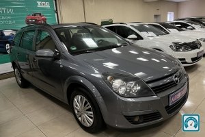 Opel Astra  2005 821110