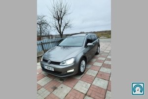 Volkswagen Golf  2014 821160