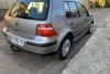 Volkswagen Golf 1.6i 2003.  5