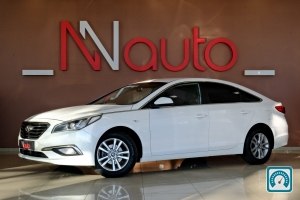 Hyundai Sonata  2015 821207