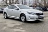 KIA K5  2011.  3