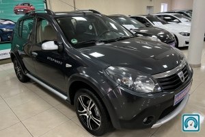 Dacia Sandero Stepway 2010 821350