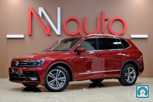 Volkswagen Tiguan R-Line 2019 821368