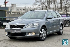 Skoda Octavia  2012 821380