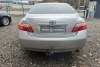 Toyota Camry  2006.  7