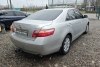 Toyota Camry  2006.  8