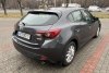 Mazda 3  2015.  3