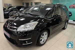 Citroen Grand C4 Picasso  2010 821576