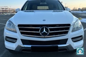 Mercedes M-Class ML350 2015 821710