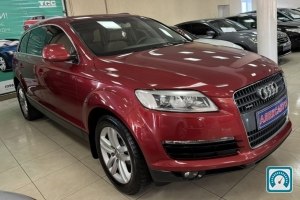 Audi Q7  2008 821731