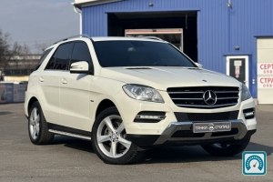 Mercedes M-Class  2011 821809