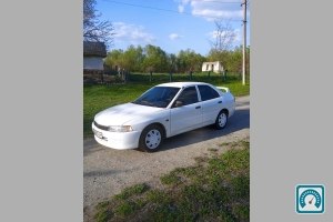 Mitsubishi Lancer  1996 №822210