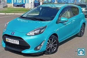 Toyota Prius - COMFORT! 2019 №822290