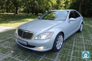 Mercedes S-Class  2008 822437