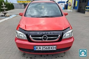 Opel Zafira Comfort 2.2D 2004 №822487