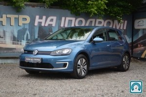 Volkswagen e-Golf  2015 №822522