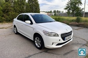 Peugeot 301  2014 №822561