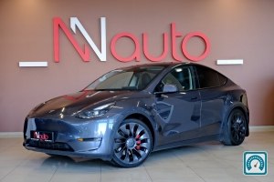 Tesla Model Y Performance 2023 №822650
