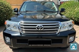 Toyota Land Cruiser Premium 7s 2013 №822672