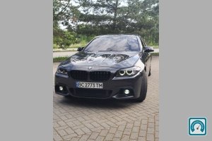 BMW 5 Series  2015 №822695