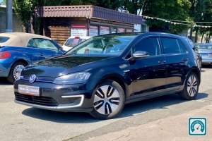 Volkswagen e-Golf  2015 №822917